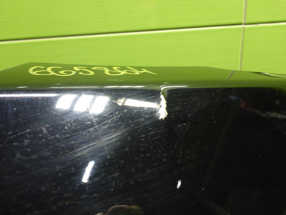 Крыло переднее левое