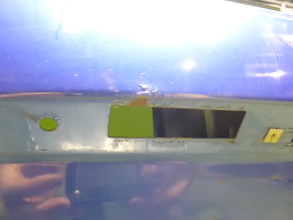 Дверь багажника