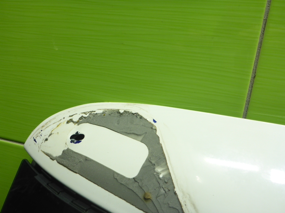 Дверь багажника