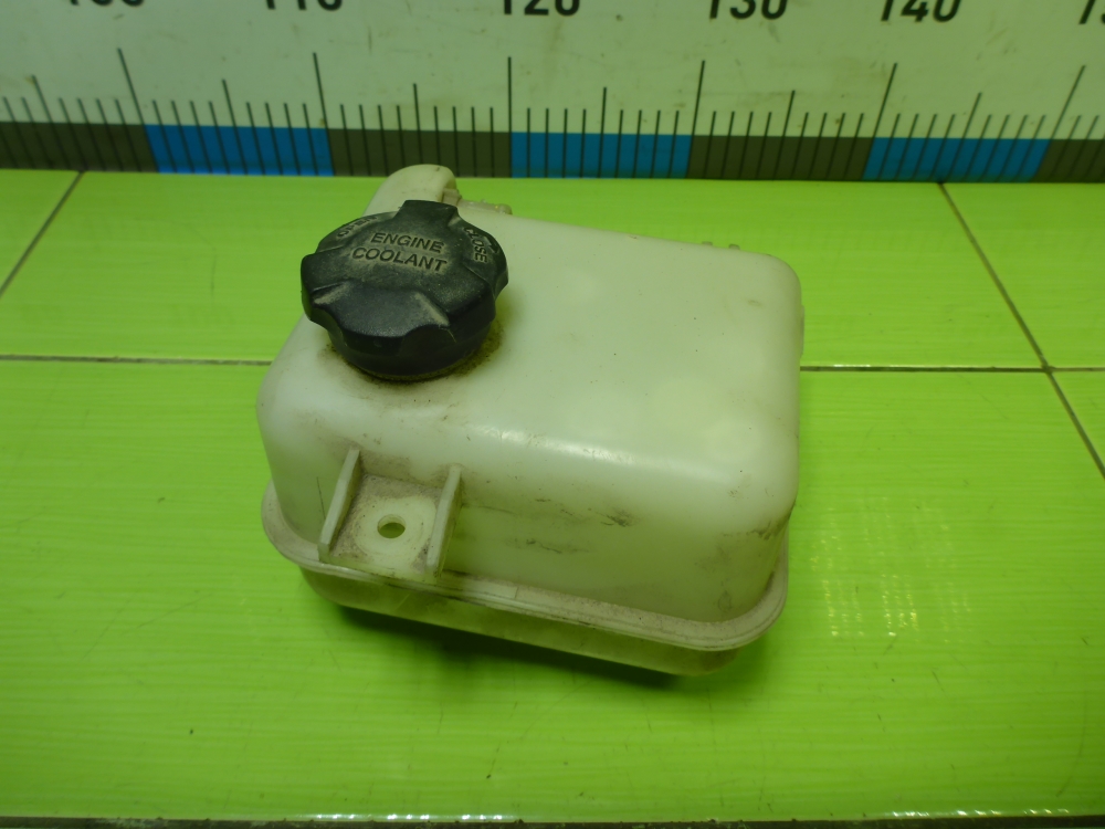 Бачок расширительный