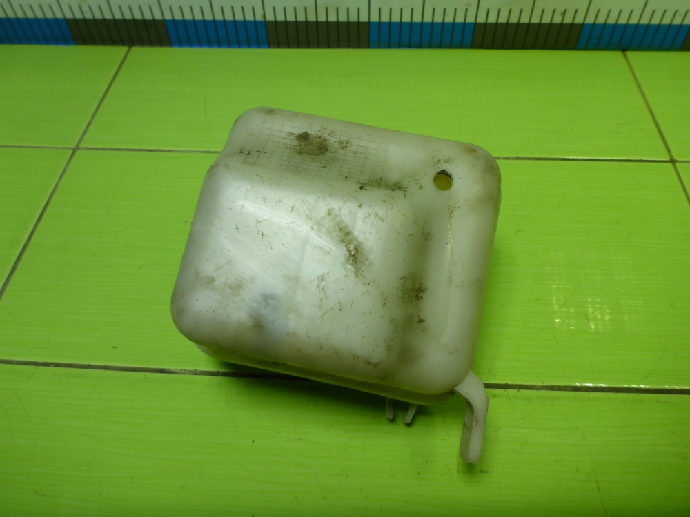 Бачок расширительный