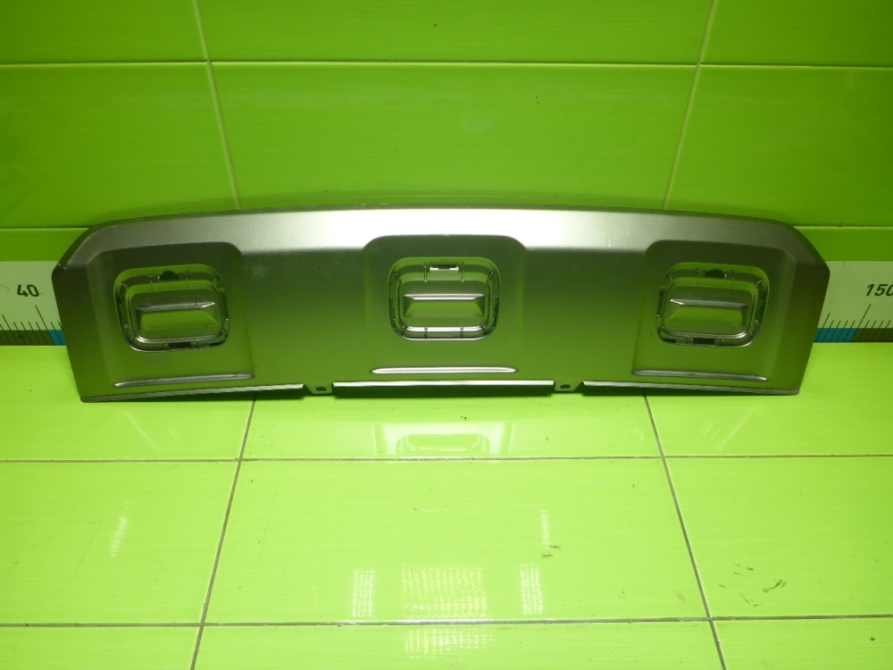 Накладка заднего бампера