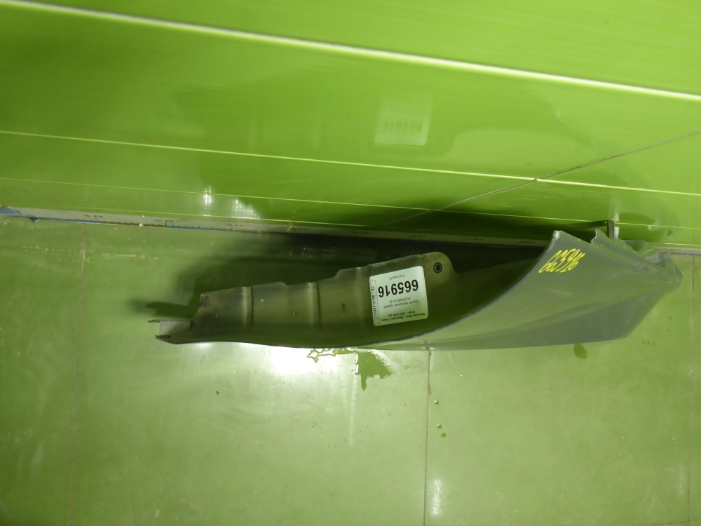 Крыло переднее правое