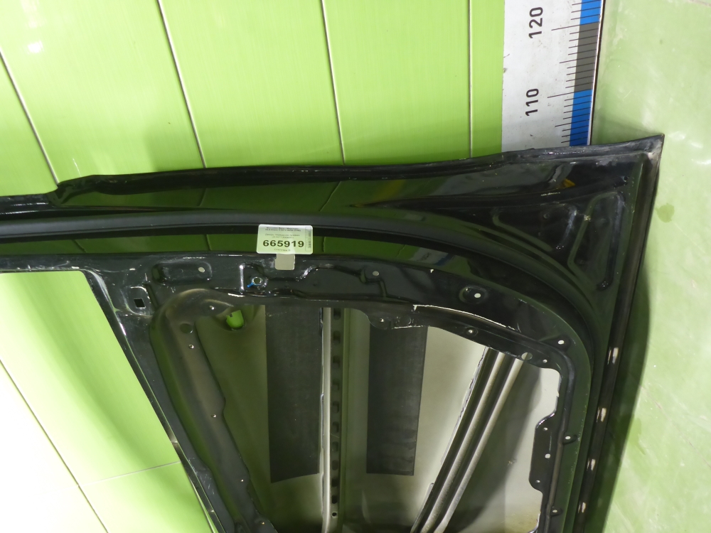 Дверь передняя правая