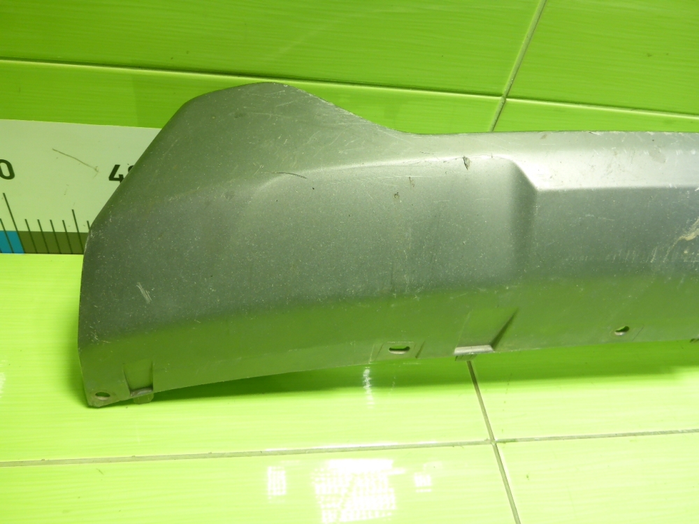 Накладка переднего бампера