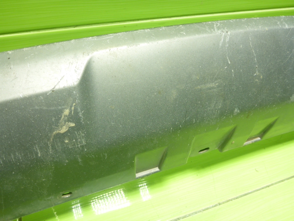 Накладка переднего бампера