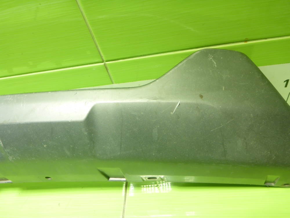 Накладка переднего бампера