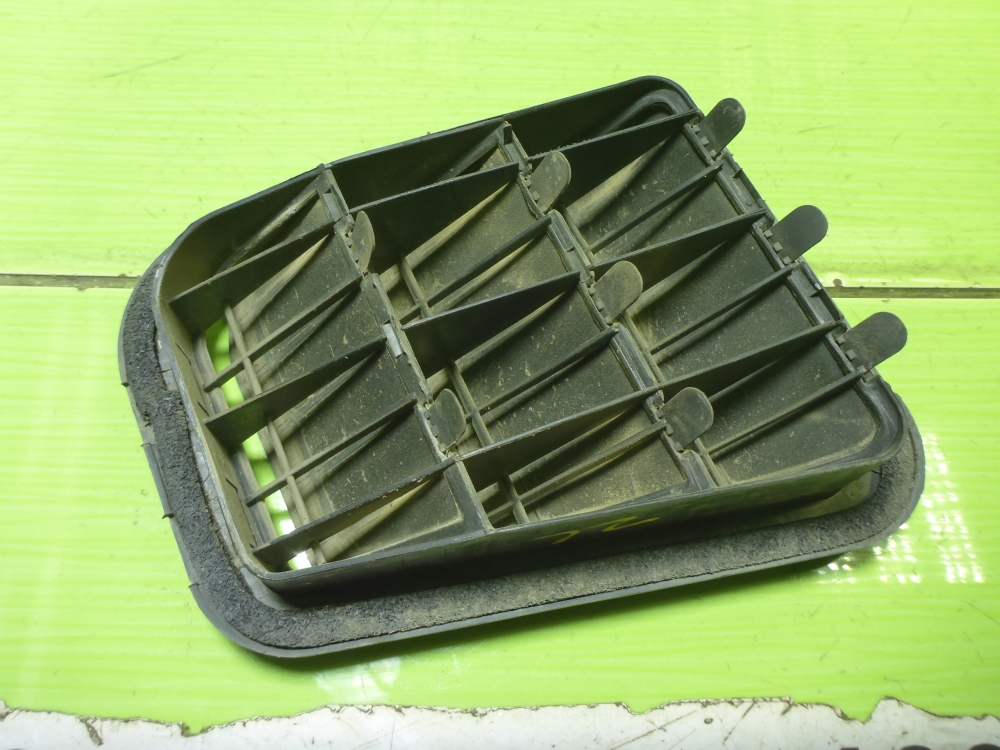 Клапан вентиляции топливного бака