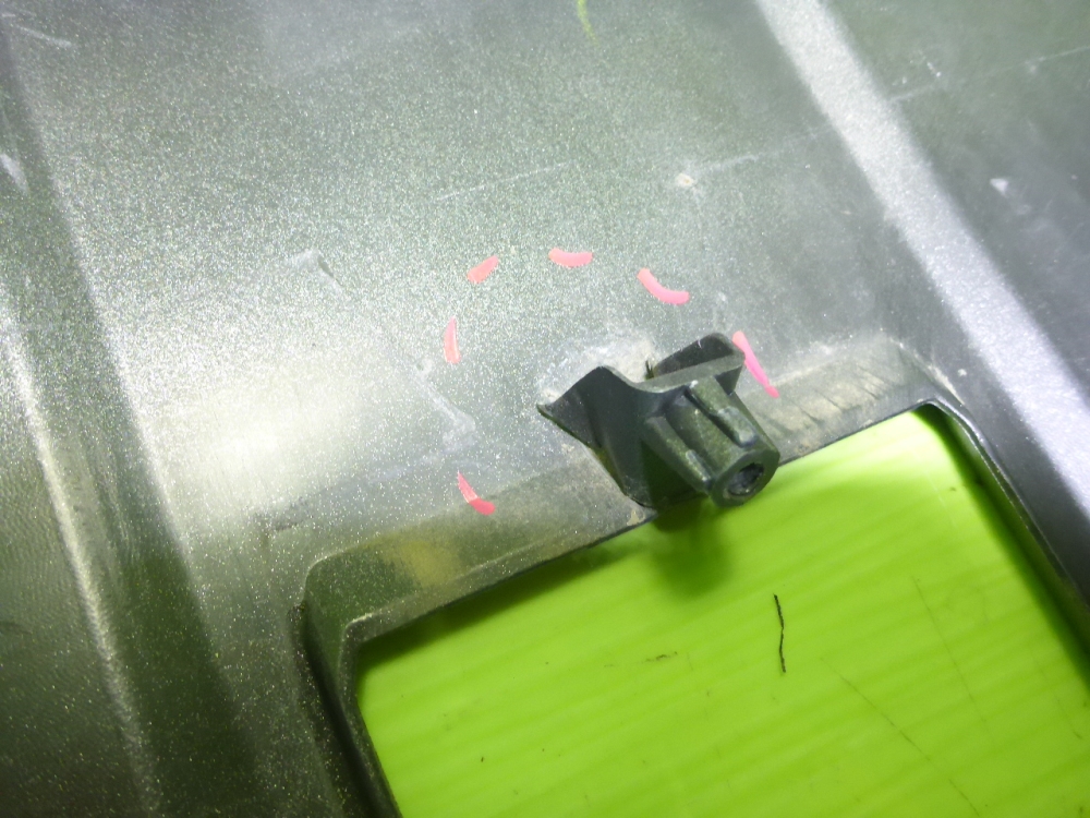 Накладка переднего бампера