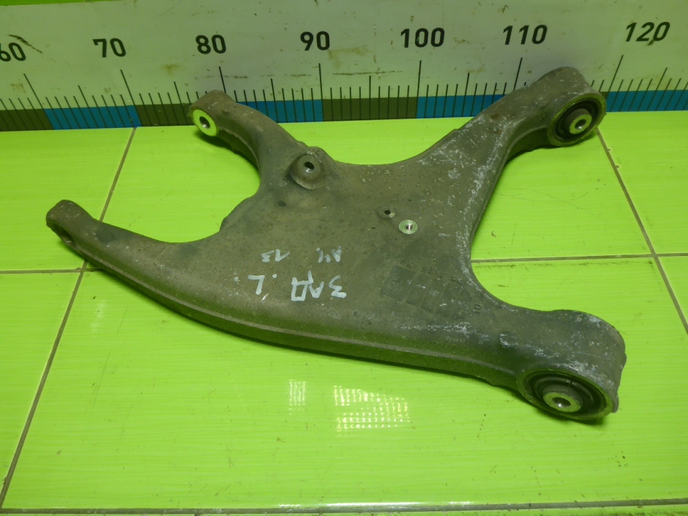 Рычаг задний нижний