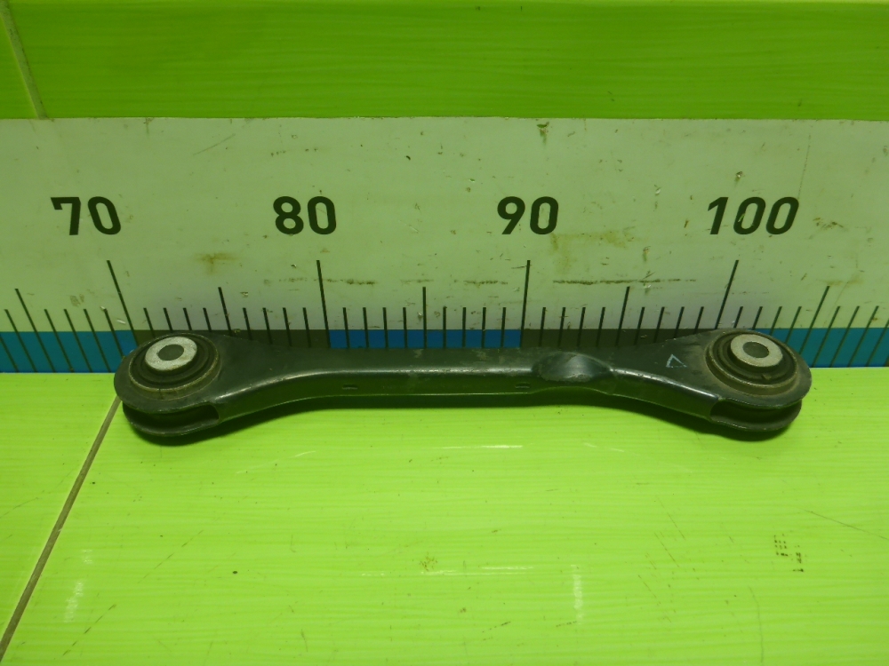 Тяга задняя поперечная