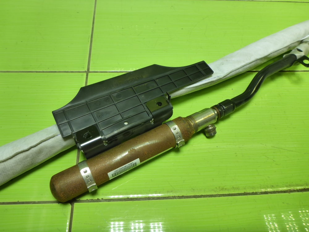 Подушка безопасности боковая (шторка)