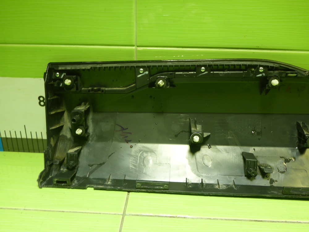 Накладка двери задней правой