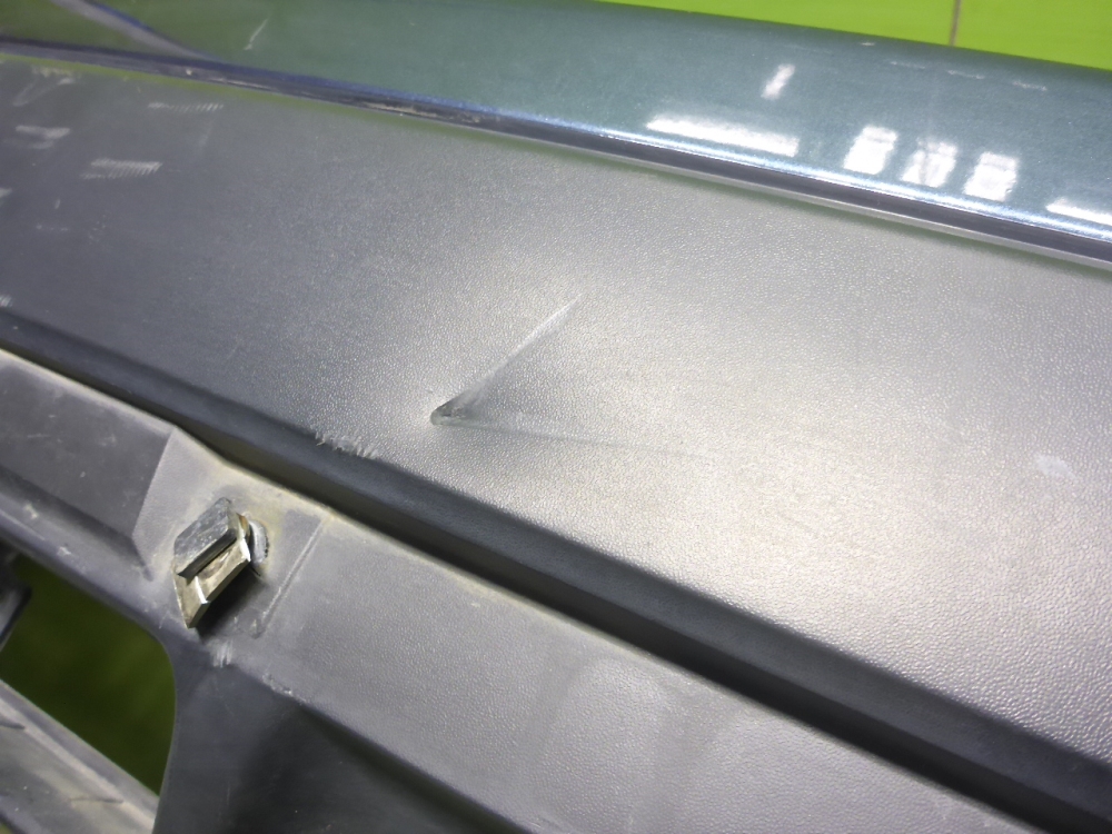 Бампер задний