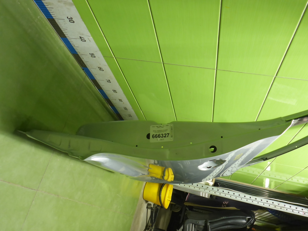 Дверь передняя правая