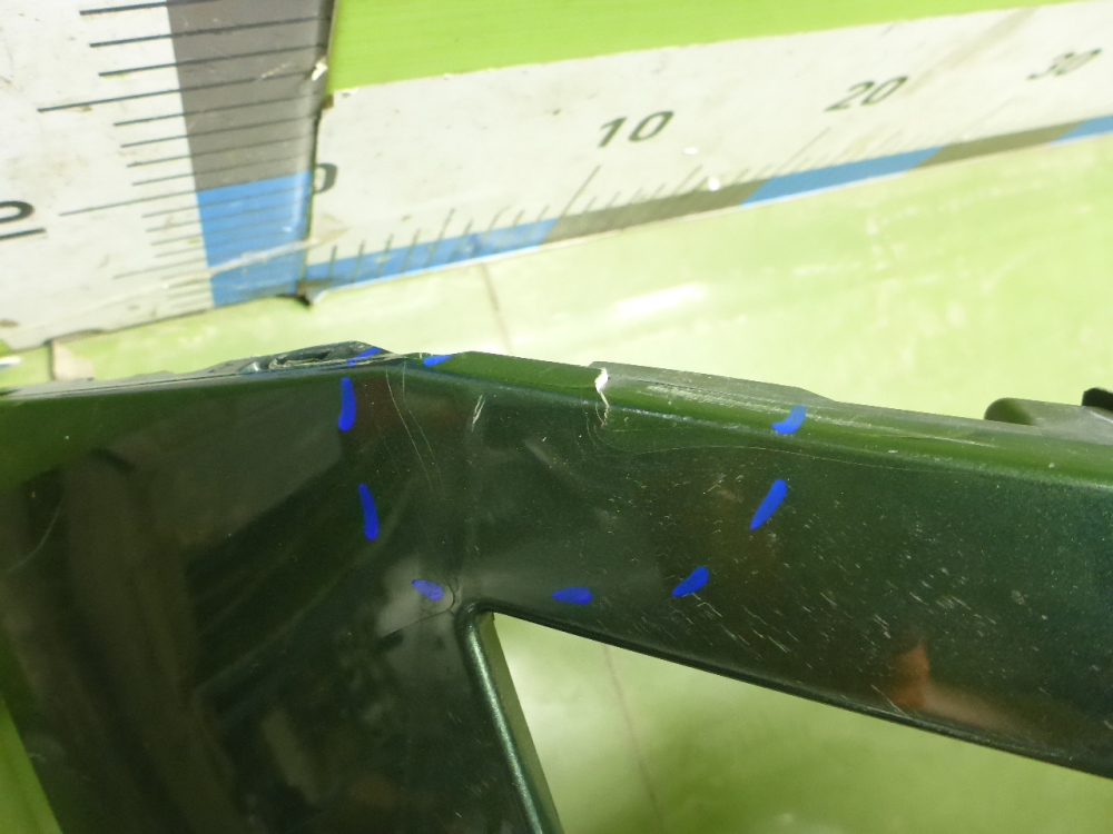 Бампер передний