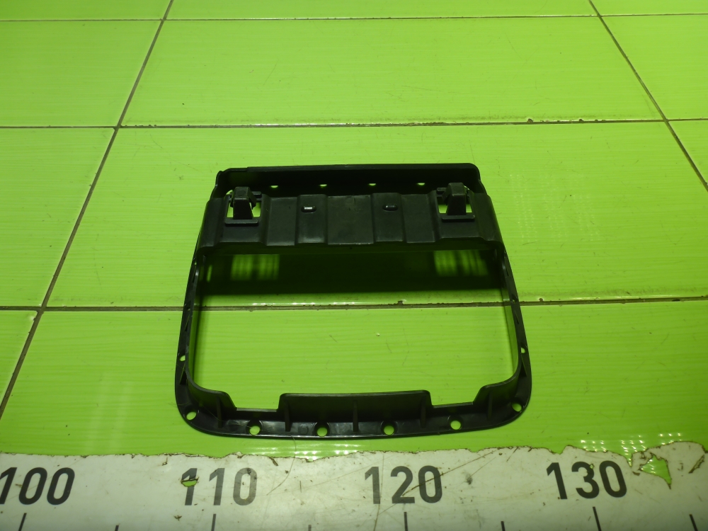 Кронштейн (сопут. товар)