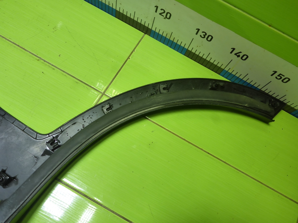 Накладка двери задней правой