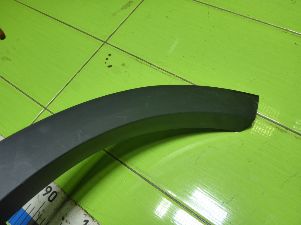 Накладка двери задней левой