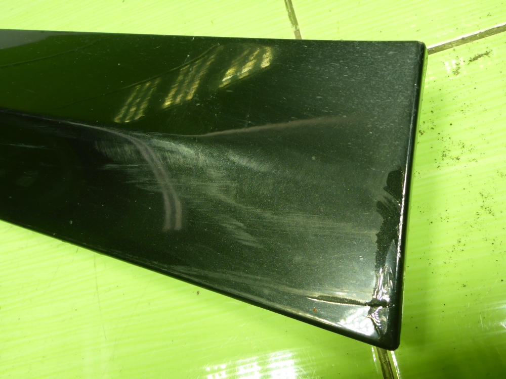 Накладка двери задней правой