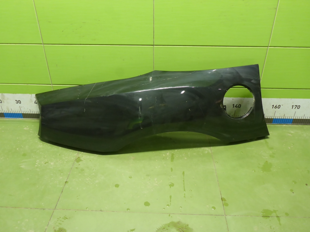 Крыло заднее правое