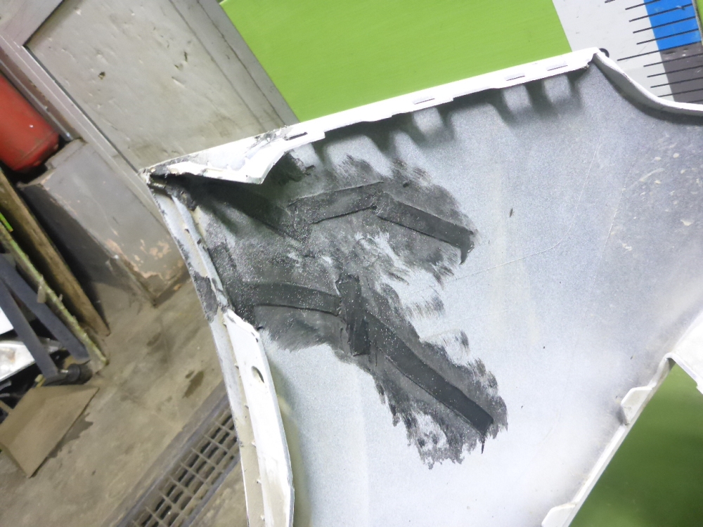 Бампер передний