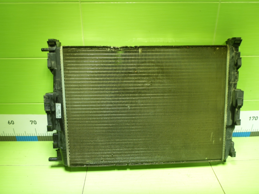 Радиатор охлаждения двигателя основной