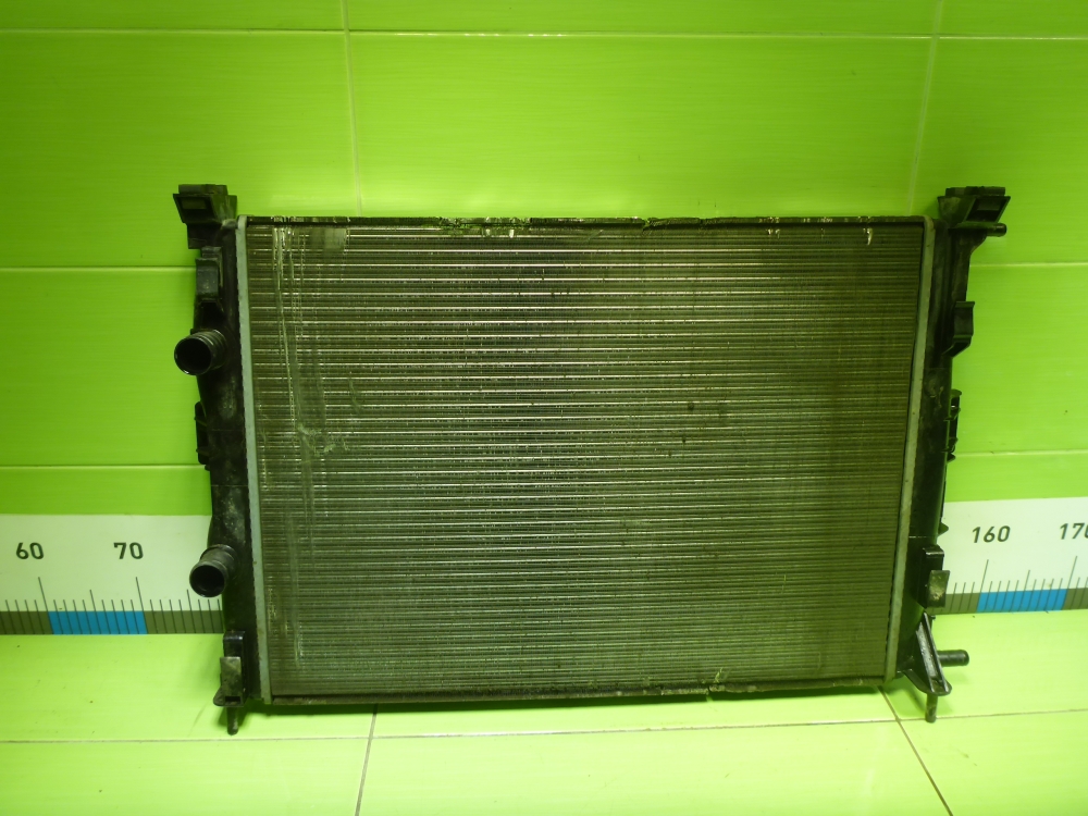 Радиатор охлаждения двигателя основной