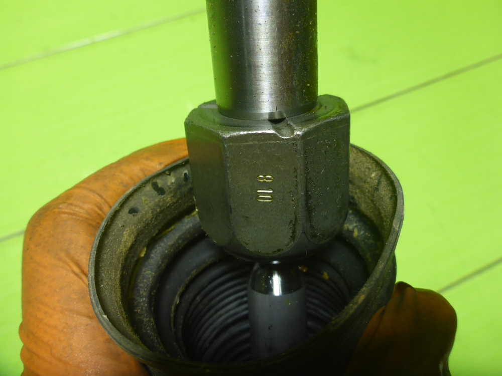 Тяга рулевая