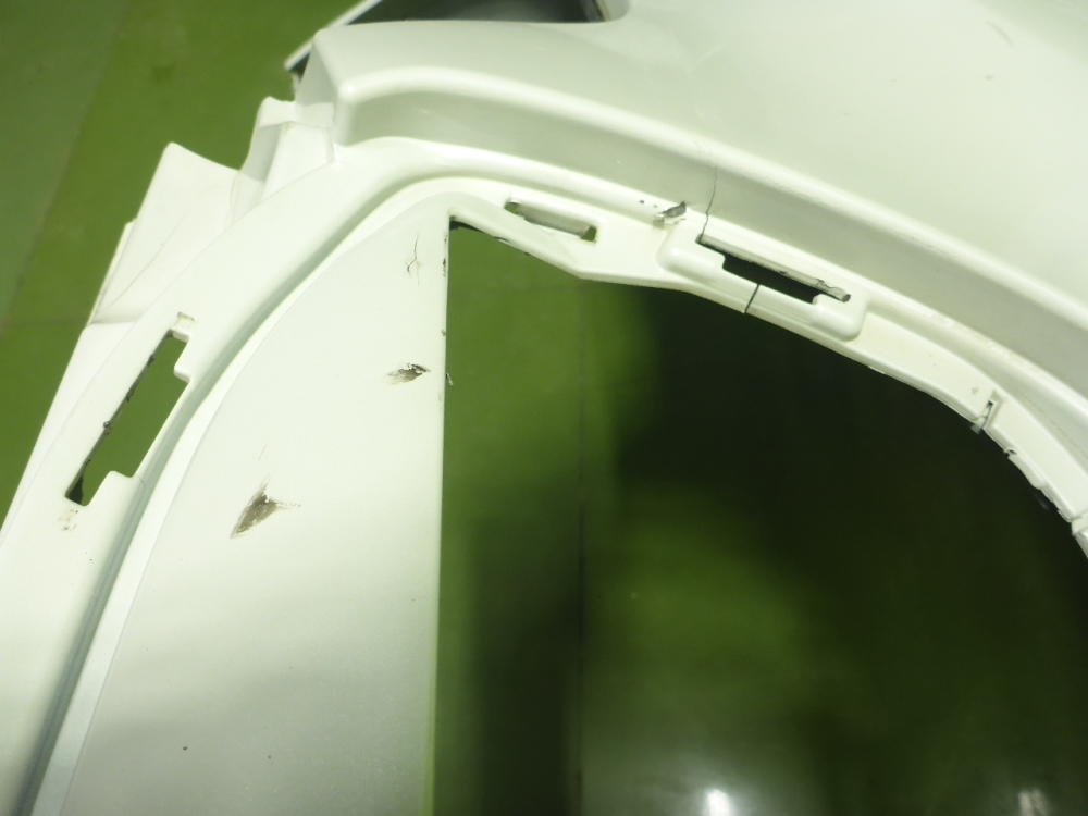 Бампер передний