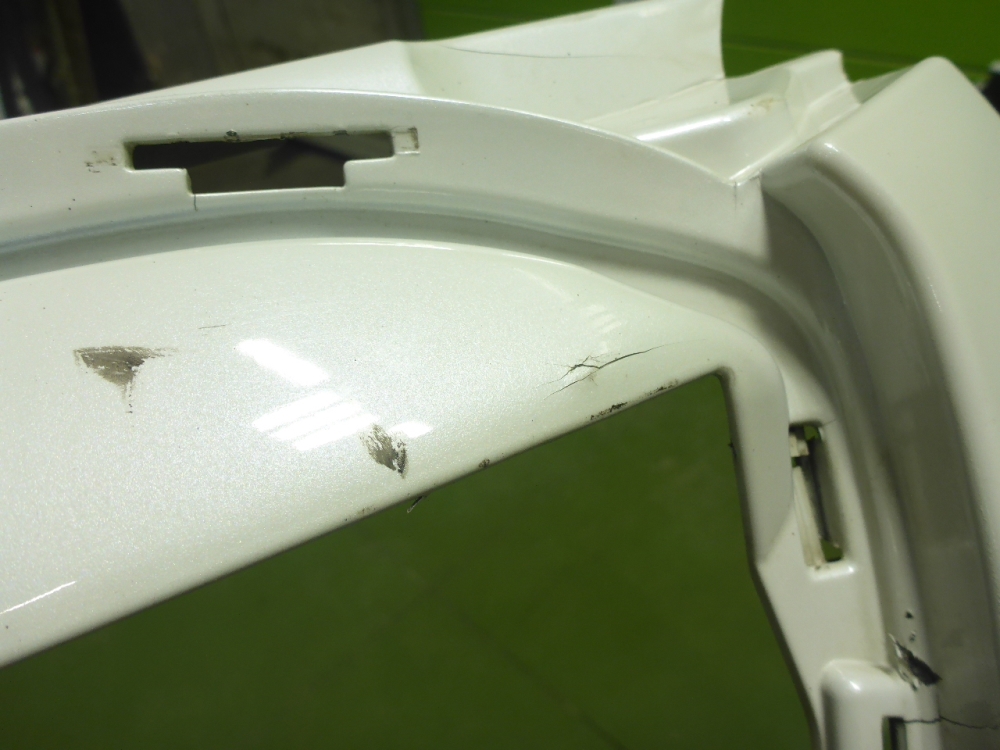 Бампер передний