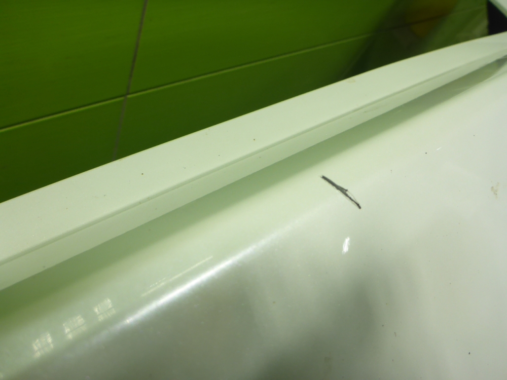 Бампер задний