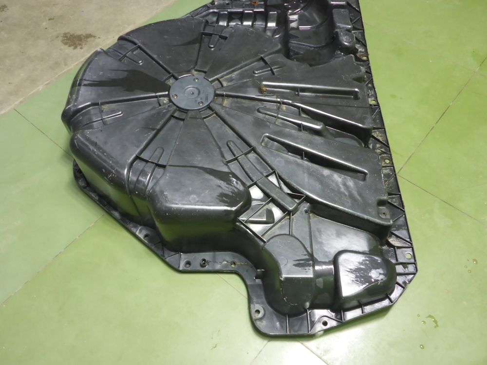 Ниша запасного колеса