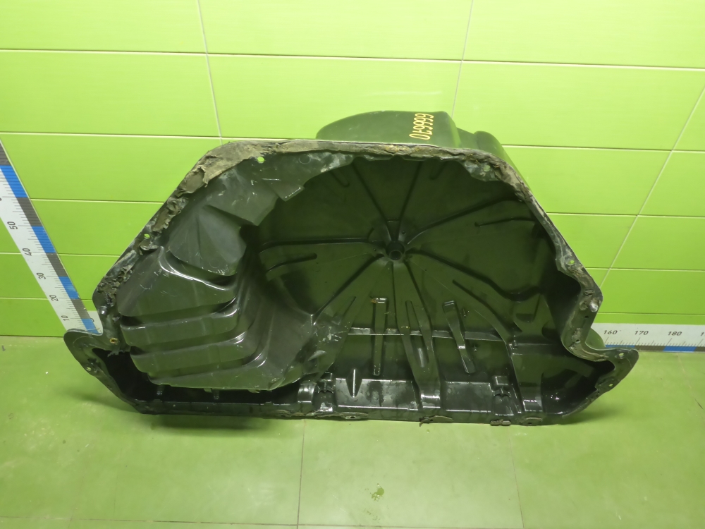 Ниша запасного колеса