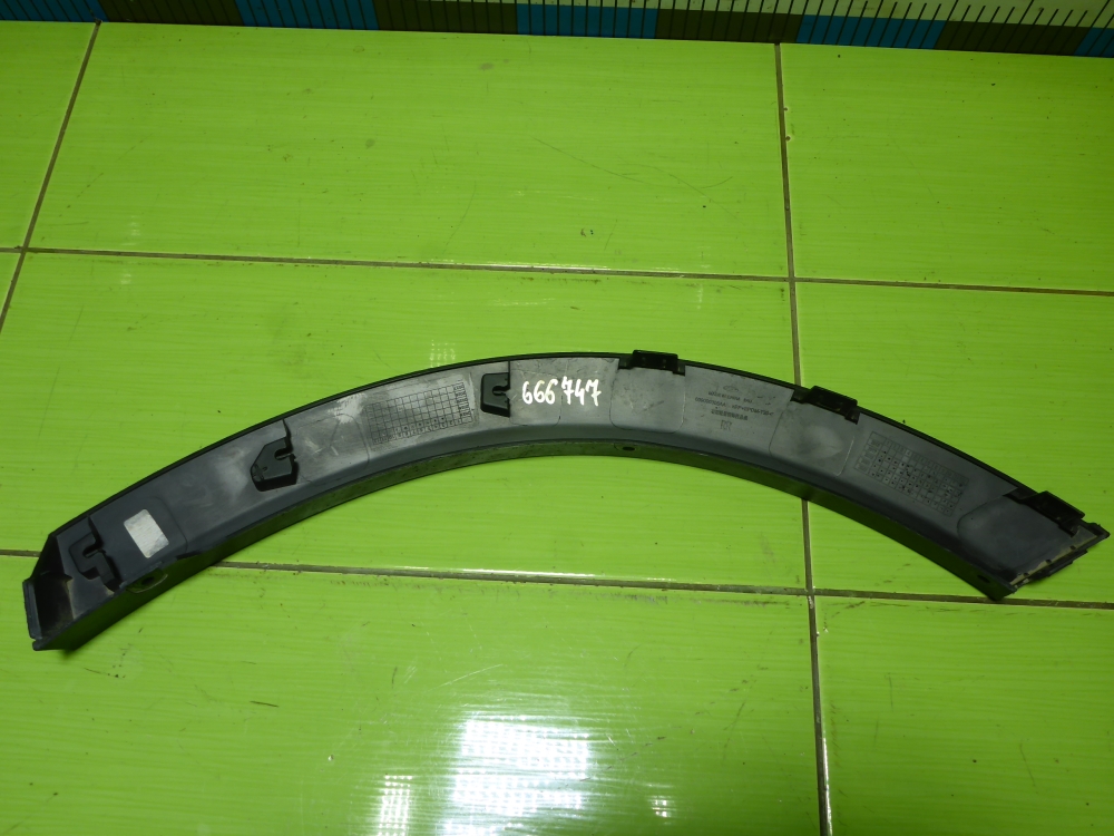 Накладка заднего крыла правого