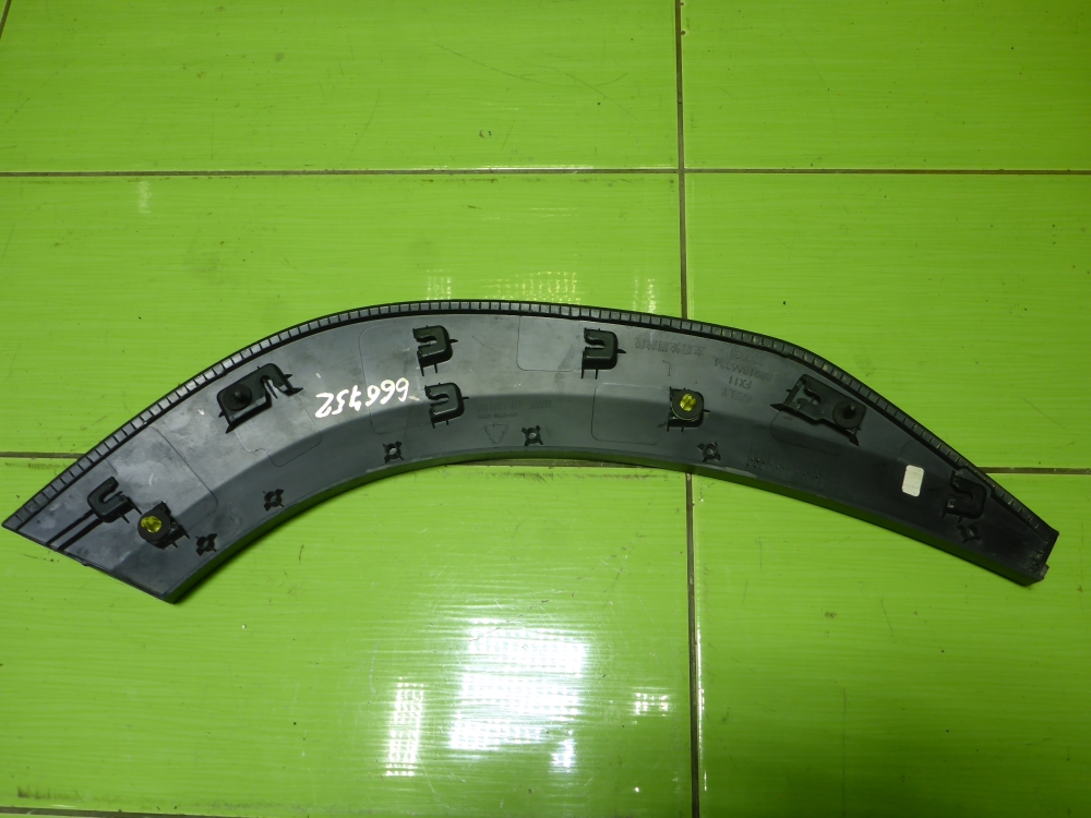 Накладка двери задней левой