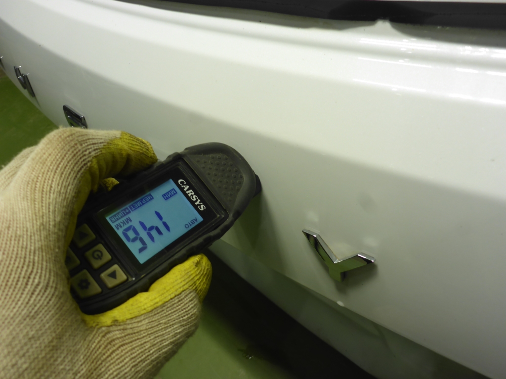 Дверь багажника