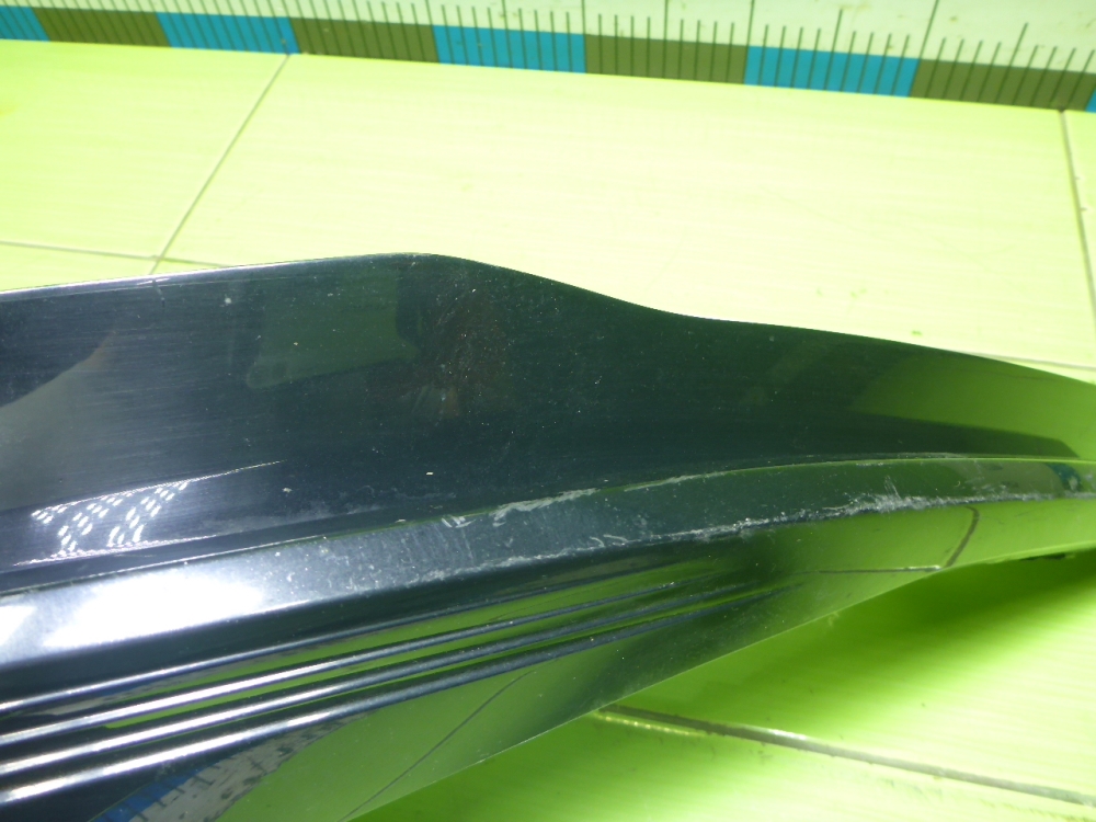 Накладка переднего бампера левая