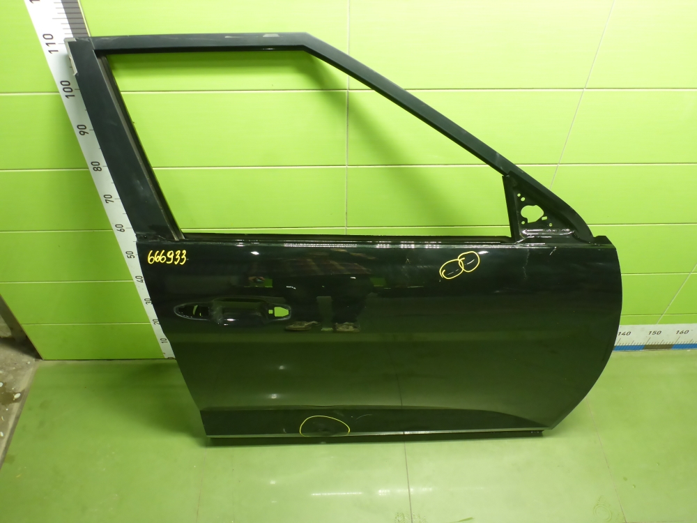 Дверь передняя правая