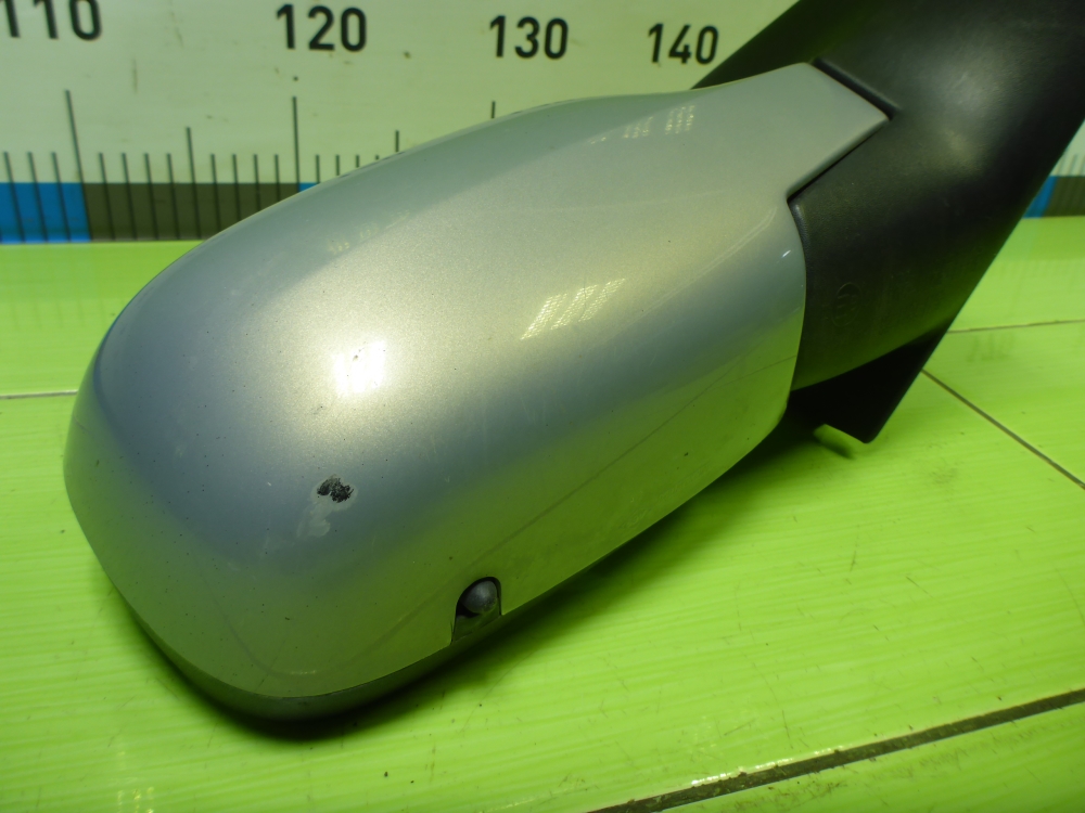 Зеркало правое электрическое