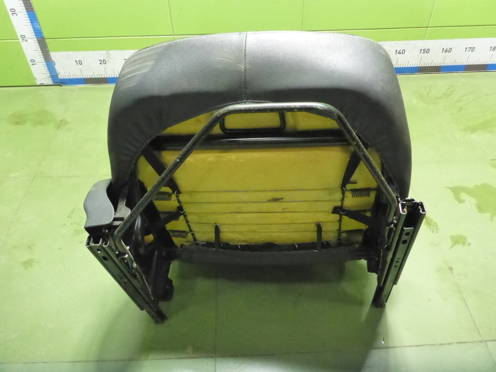 Сиденья комплект