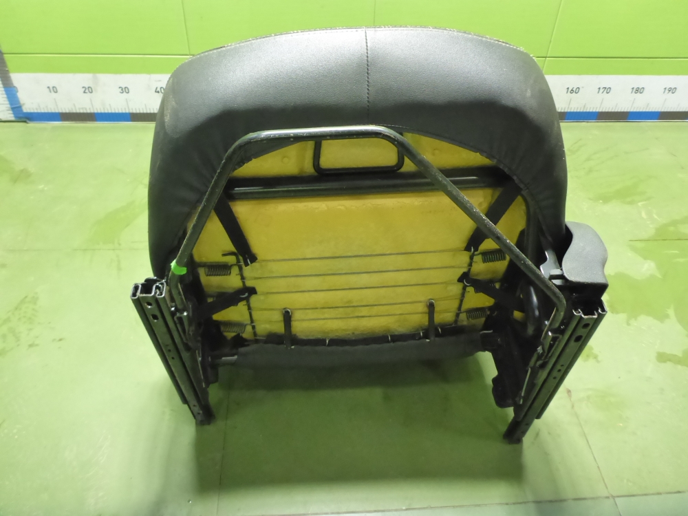 Сиденья комплект