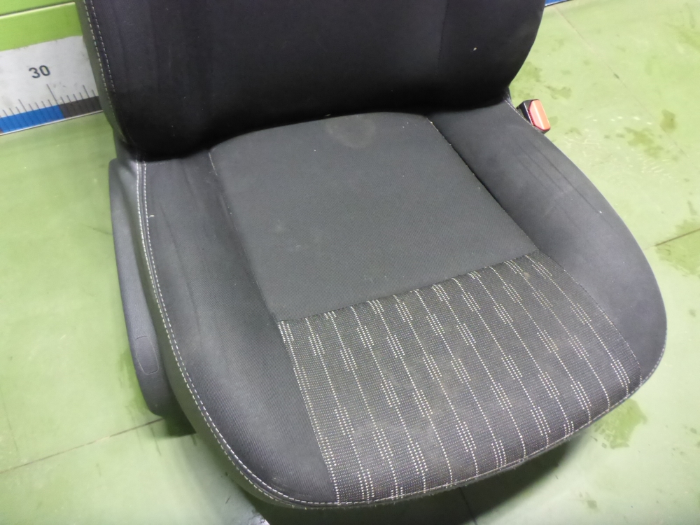 Сиденья комплект