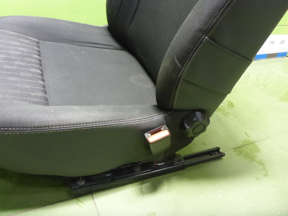 Сиденья комплект