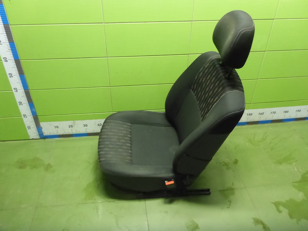 Сиденья комплект