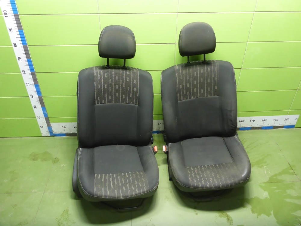 Сиденья комплект