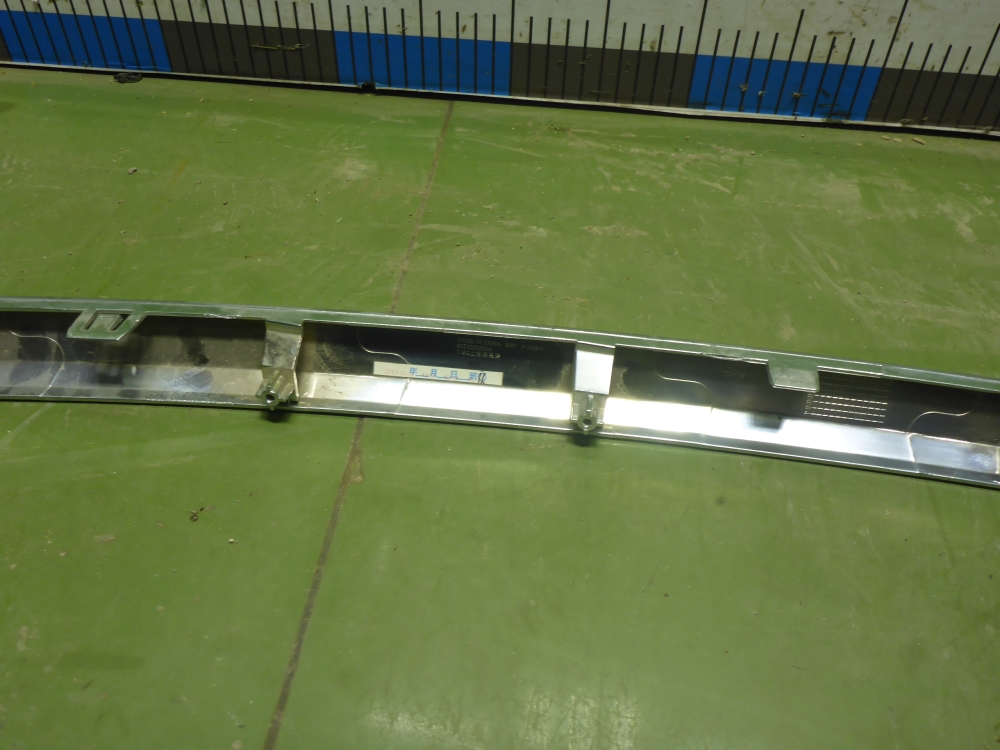 Накладка на решетку радиатора