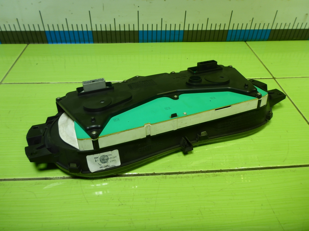 Панель приборов