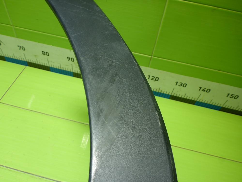 Накладка переднего крыла левого