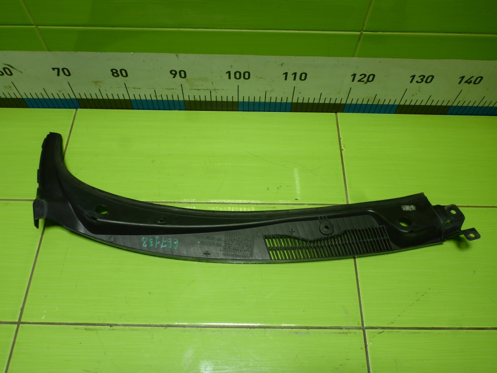 Решетка стеклоочистителей (Жабо)